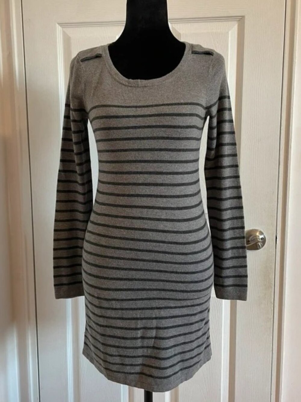 LOFT Women’s Gray Black Striped Long Sleeve Sweater Dress XS